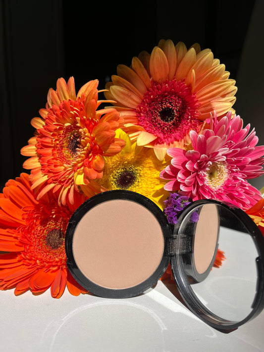 Dual Active powder foundation Tender